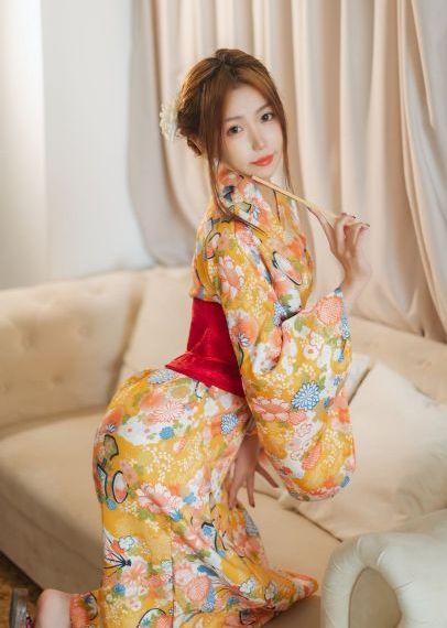 在ktv被两个人换着玩奶头_BD最新电影在线观看