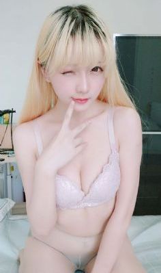 阿v国产三区_高清电影大全在线