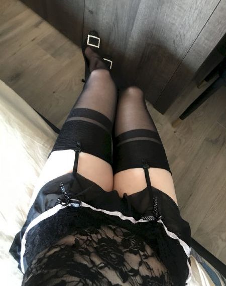 亚洲紧缚调教人妻_4KBD在线观看