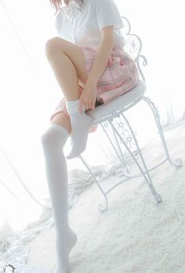 少妇被村长爽了一夜_4K全集免费播放