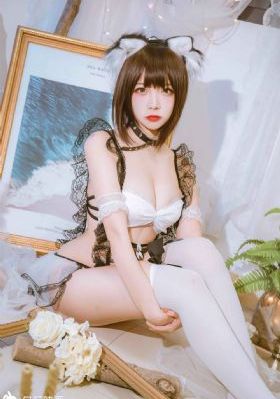 大香蕉依在线观看_超清电影免费在线