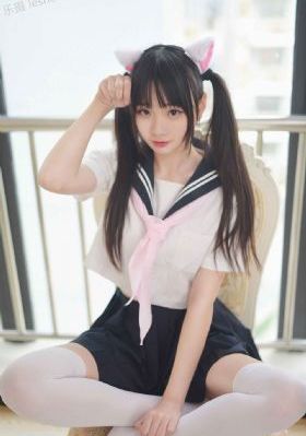 美女久久一区_DVD电影全集观看