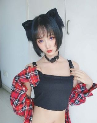 玩弄邻居少妇苏梅_BD英语超清在线观看