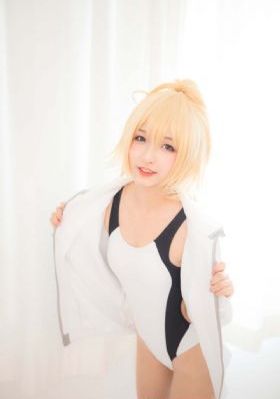 动漫美女在线观看_720电影免费在线